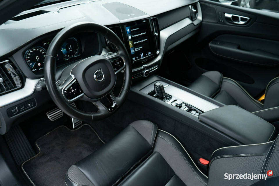 Volvo XC 60 T8 RDesign Polestar Engineered isofix Baranowo