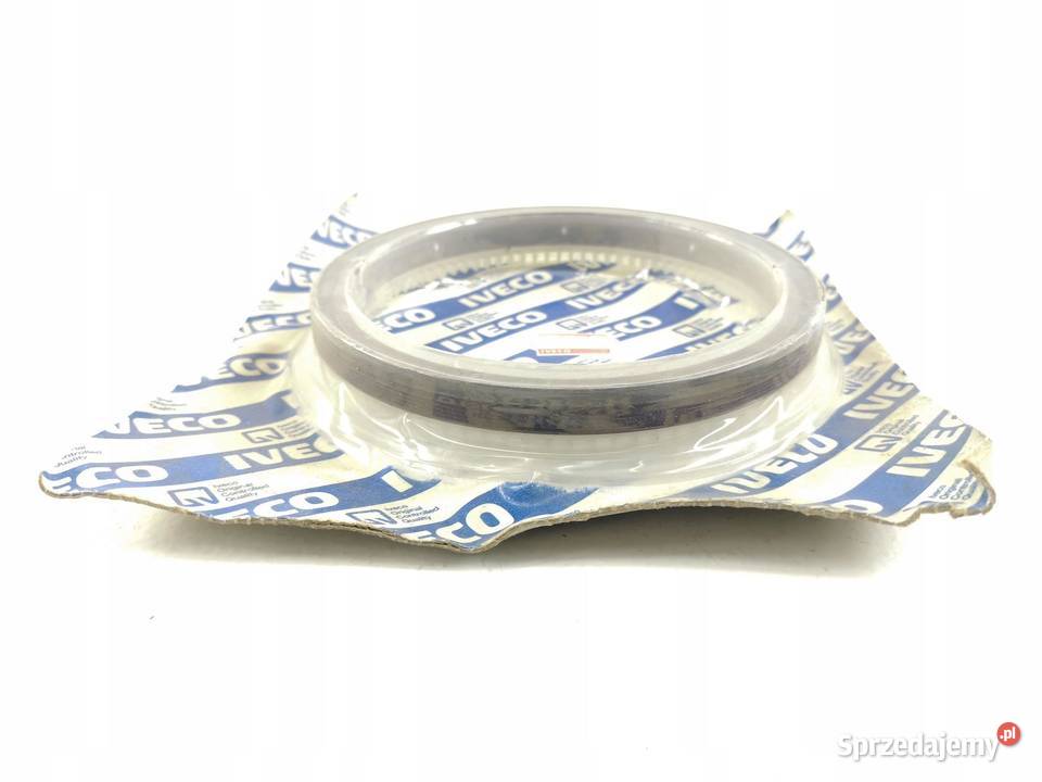 USZCZELNIACZ WAŁU 140x165x13 IVECO EUROTRAKKER