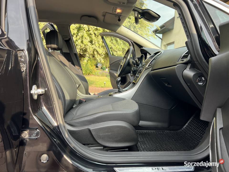 Opel Astra J Alu Pół Skóry Tempomat Zadbana Kutno