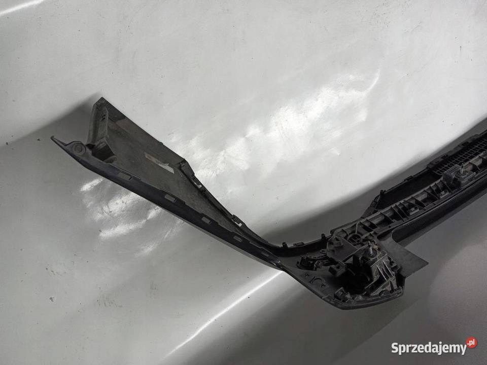 ZDERZAK TYŁ TYLNY 4 PDC AUDI A4 B9 8W9807511J osobowe