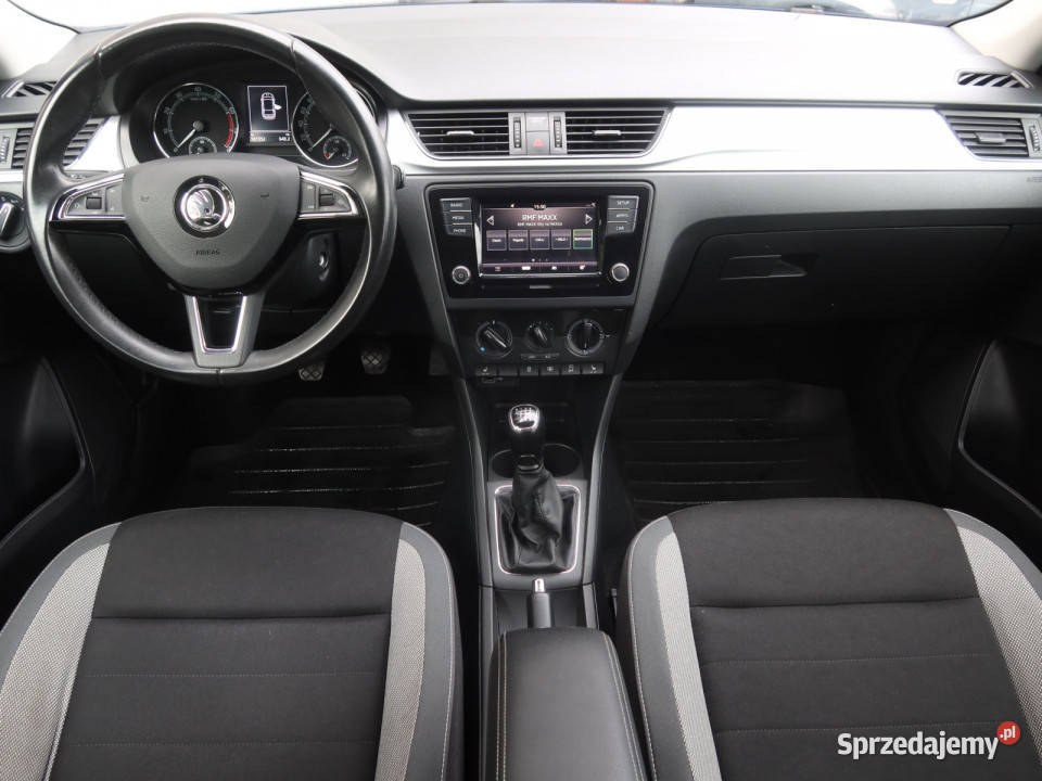 Skoda Rapid Spaceback 10 TSI komputer pokładowy
