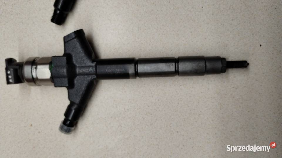 Wtryski Denso nissan pathfinder r 51 25 190 sprzedam