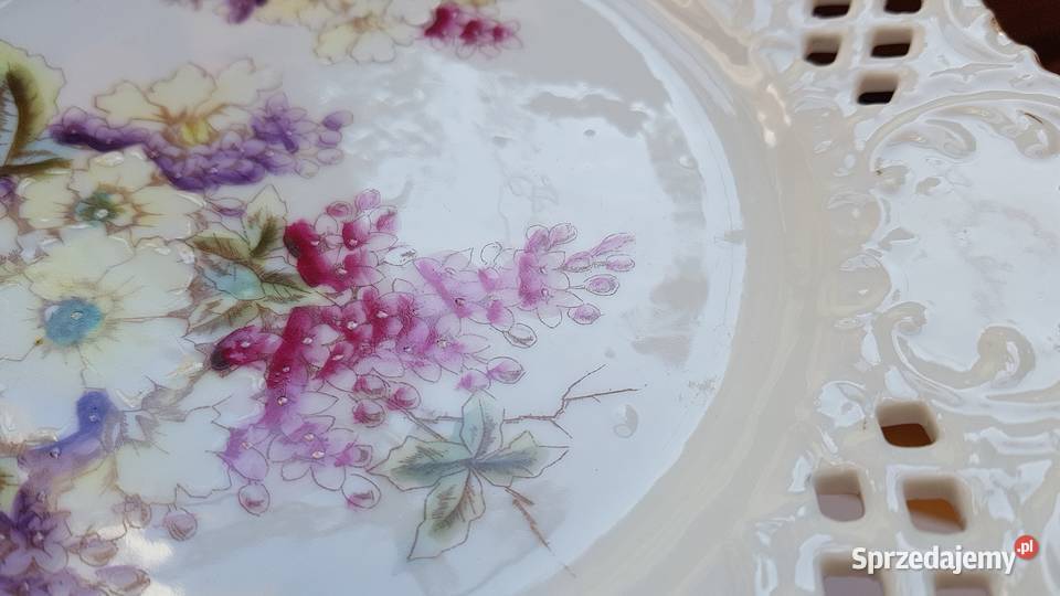 Stary ażurowy porcelanowy talerz talerzyk kwiaty Dąbrowa Górnicza