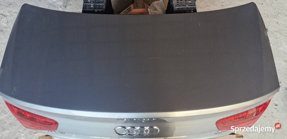 Audi A8 D4 2010r Tył kompletny Klapa Zderzak Rok produkcji 2010 sprzedam