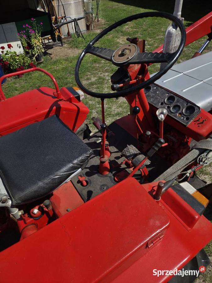 Traktor Władimirec T2531koni Władimirec Rusinów