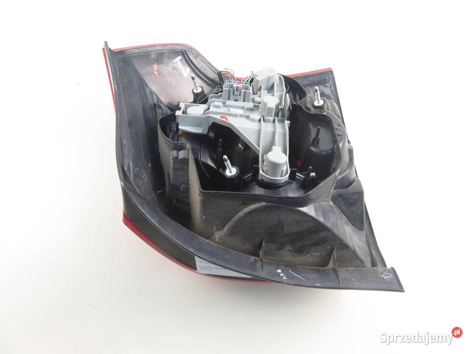 LAMPA LEWA TYLNA TOYOTA COROLLA E12 8155002300