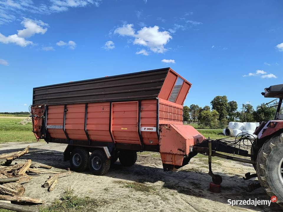 Przyczepa objętościowo wózek do kiszonki Przyczepy rolnicze Rolnictwo Raszków sprzedam