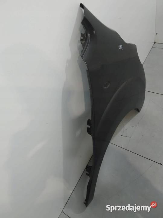BŁOTNIK PRAWY PRZÓD Toyota ProAce II 2016
