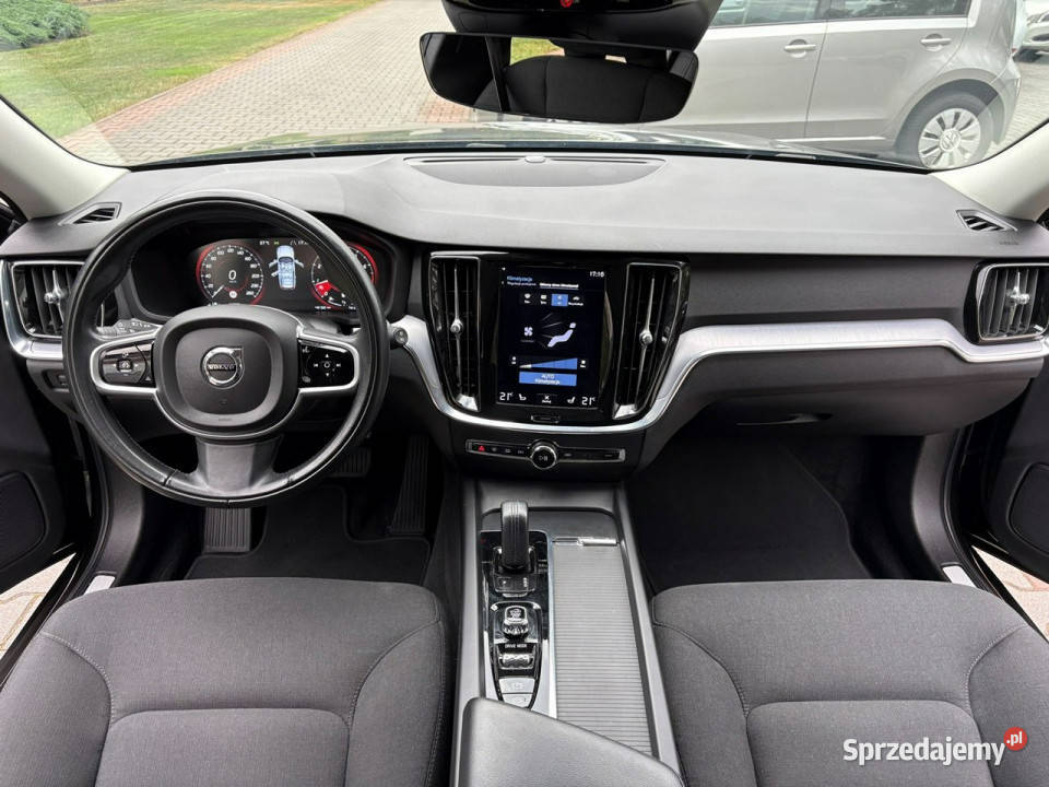 Volvo V60 20 benzyna 8 biegów Podgrzewane fotele centralny zamek Lipówki