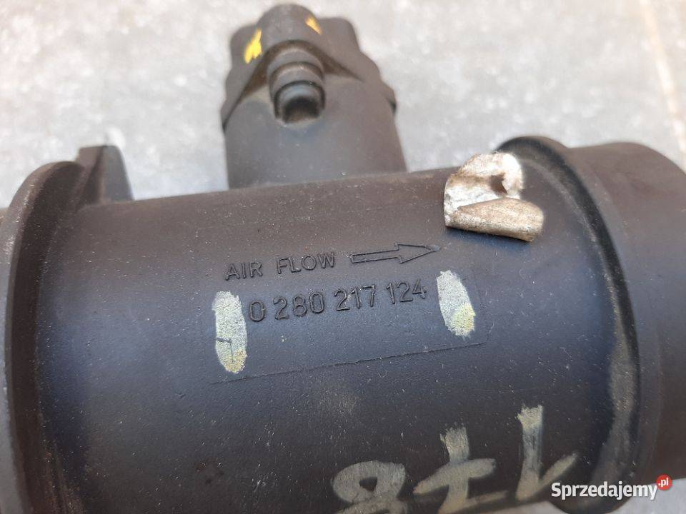 Przepływomierz BMW 16 18 B 0280217124 Włoszczowa sprzedam