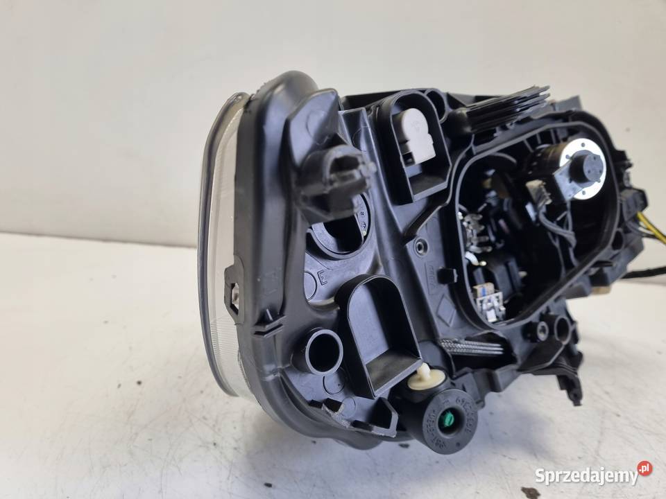 LAMPA LEWA Volvo S60 II V60 LIFT PRZEDNIA lewy lubelskie