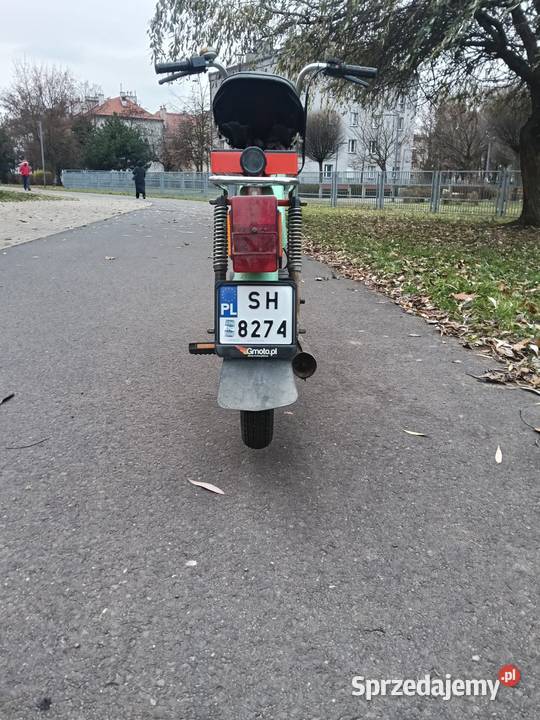 Babetta 210 czerwony