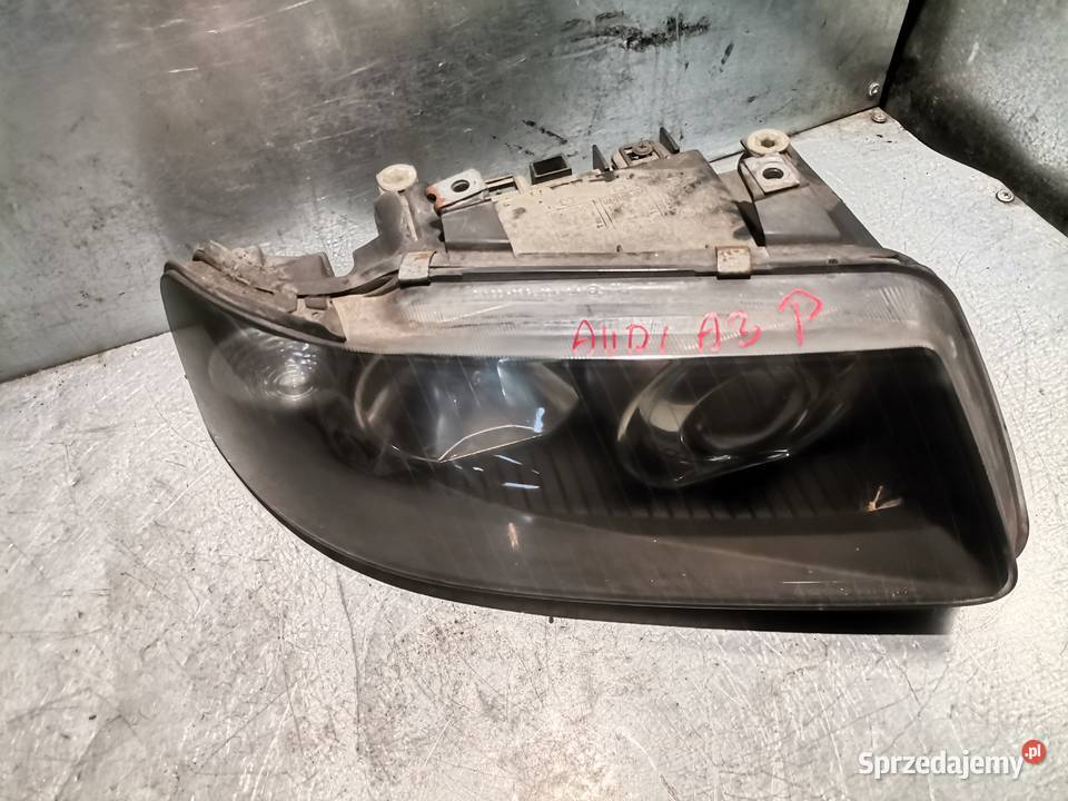 LAMPA PRAWA PRZEDNIA AUDI A3 8L LIFT Lampy przednie Nowy Sącz