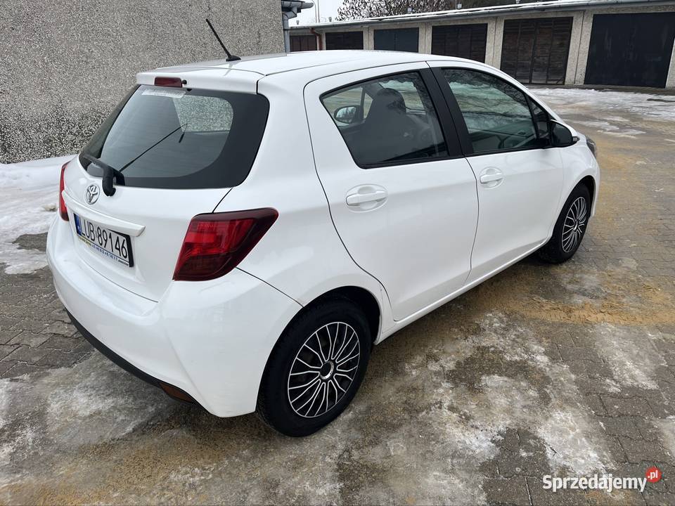 Toyota Yaris 10 benzyna salon Polska 5 drzwi nieuszkodzony Świdnik sprzedam