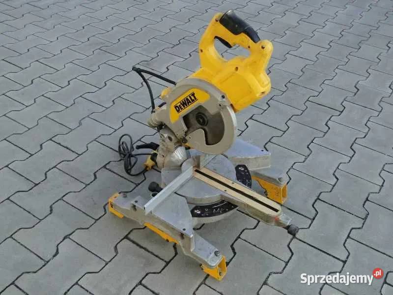 Ukośnica piła kapówka DEWALT DWS 777 TELESKOP Piły ukośnice Łętownia sprzedam