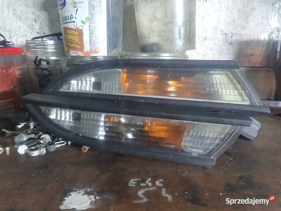 VW Scirocco 3 kierunkowskaz zderzaka przod Lubin