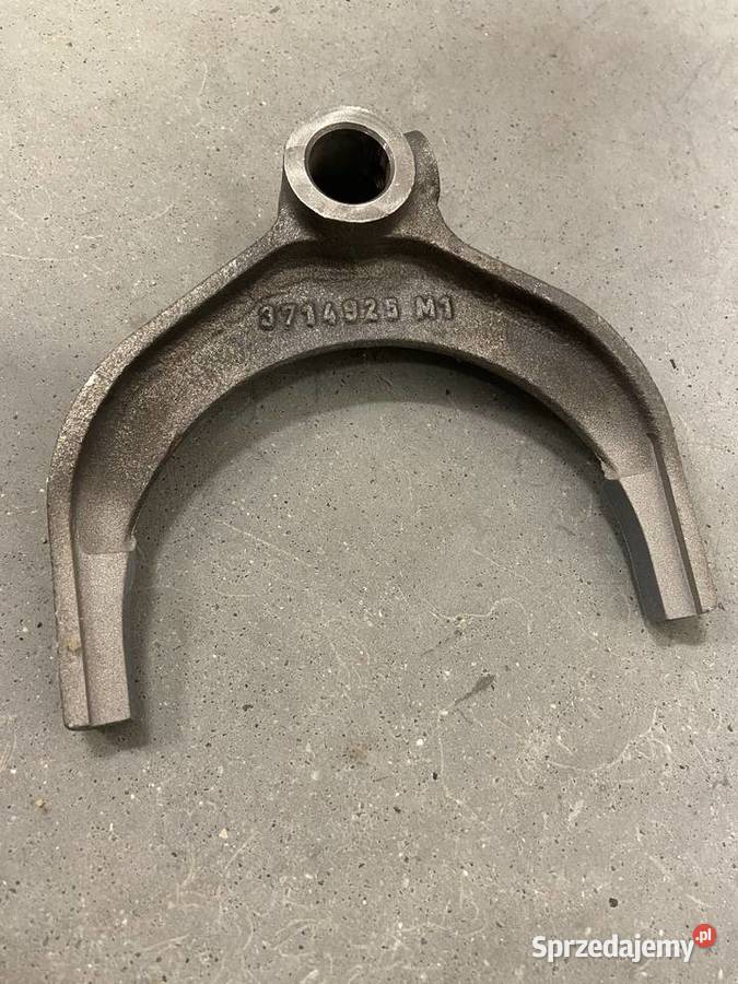 Widełki rewersu skrzyni biegów Massey Ferguson nieuszkodzony Białystok