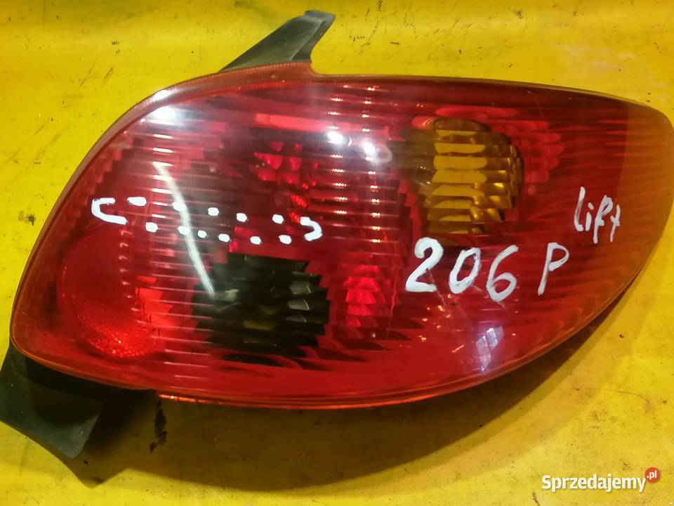 lampa tył prawa Peugeot 206 Lift łódzkie Piotrków Trybunalski sprzedam