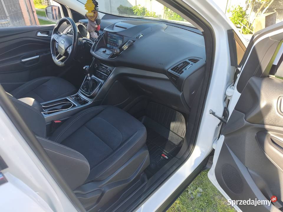 Ford Kuga 20 150 4x4 150KM świętokrzyskie Staszów sprzedam