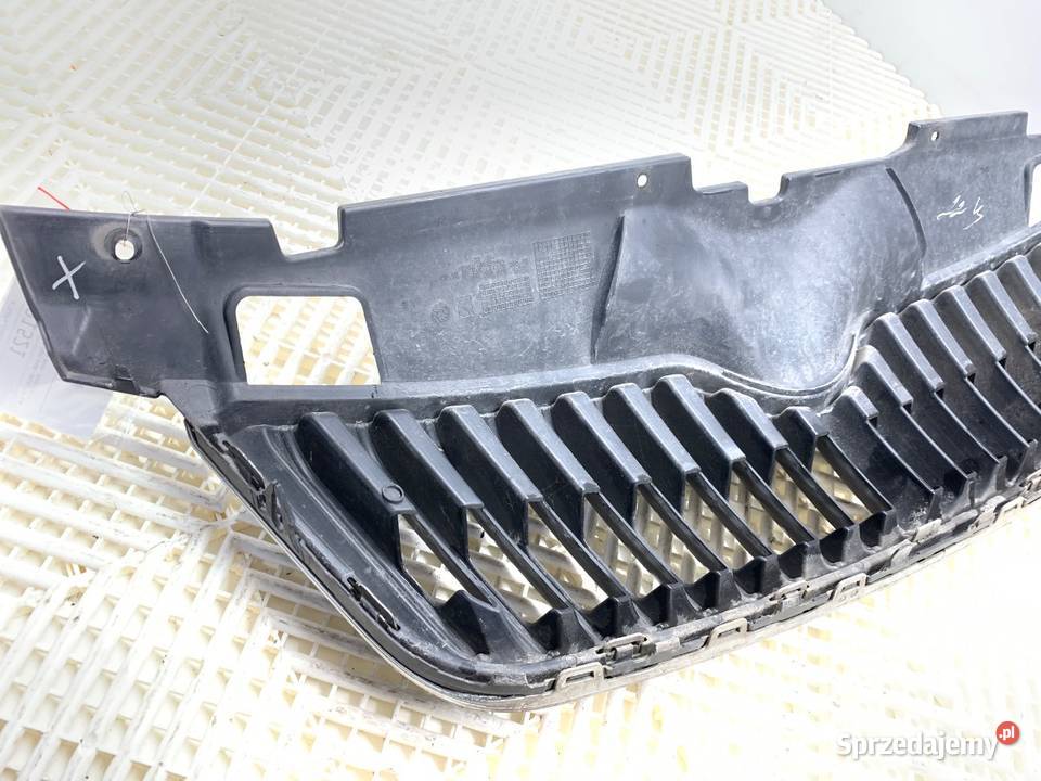ATRAPA GRILL SKODA ROOMSTER 0615 5J0853668C Van osobowe