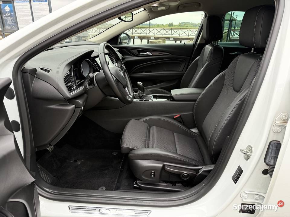 Opel Insignia Grand Sport 16 136Super Łuków