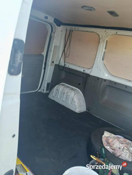Opel Vivaro 19dti 2005r webasto 315000km Opel Pszczyna