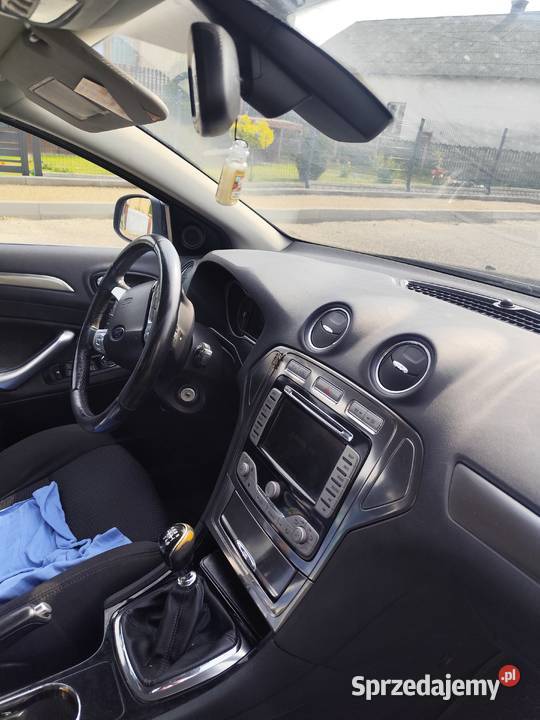 Sprzedam samochód osobowy marki Ford Mondeo stan Sosnowiec sprzedam