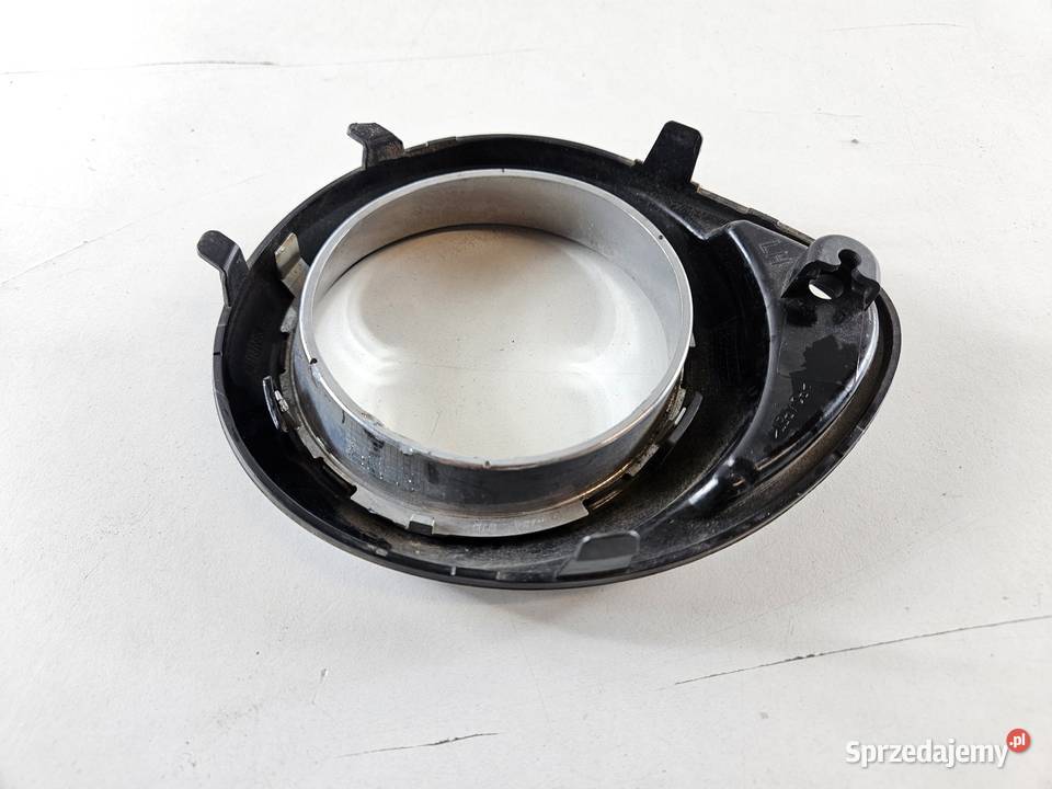 OPEL ADAM RAMKA HALOGENU LEWY TYŁ LEWA TYLNA Międzychód sprzedam