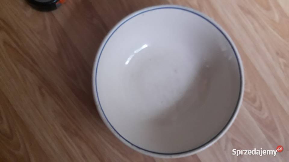 054 Miska z niebieskim paskiem sygnowana