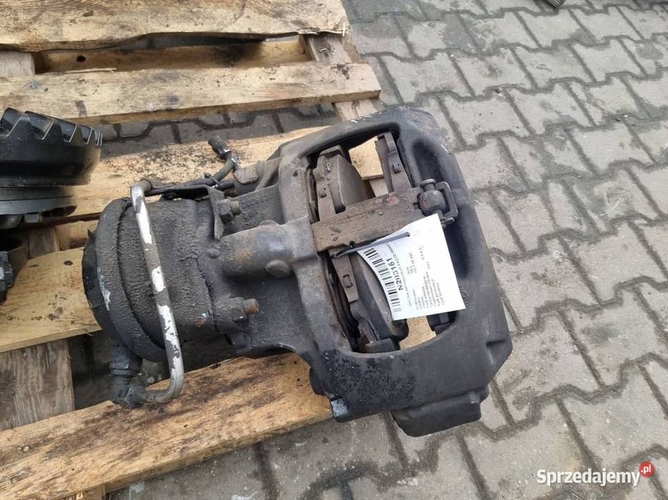 ZACISK HAMULCOWY PRZÓD PRAWY MAN TGM 15250 Lipno