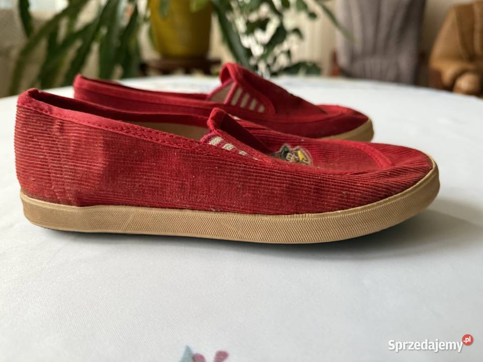 Tenisowki dzieciece z lat 8090 Sportowe