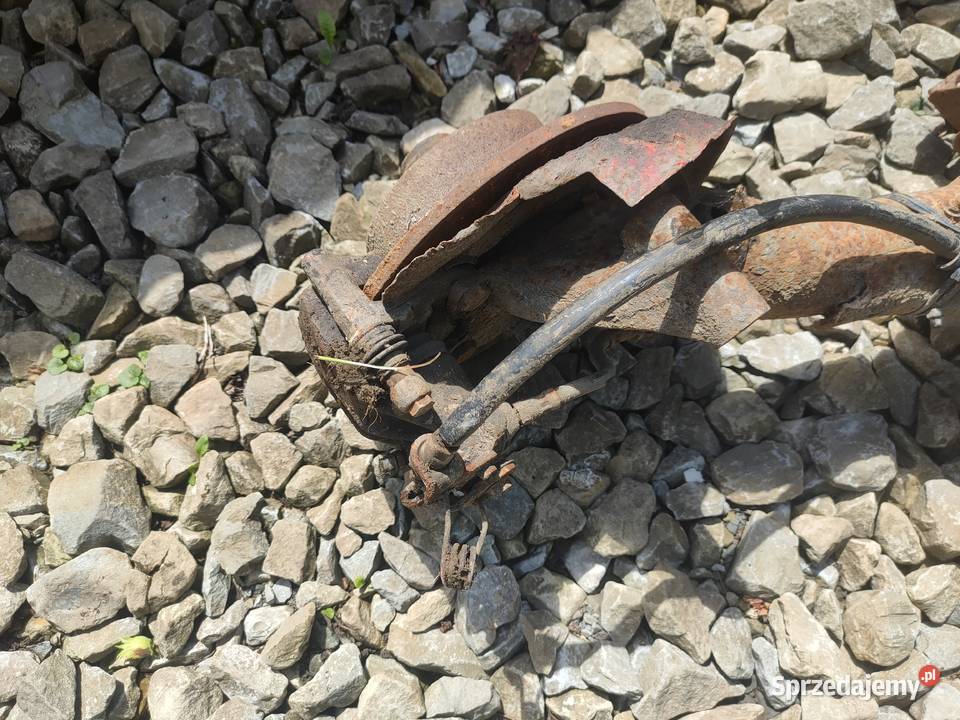 Belka oś tył tylna pod tarcze Audi 80 B4 sedan Sanok