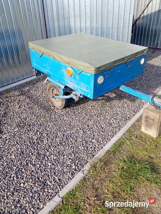 Przyczepka samochodowa Błysk Do samochodów osobowych Trawniki