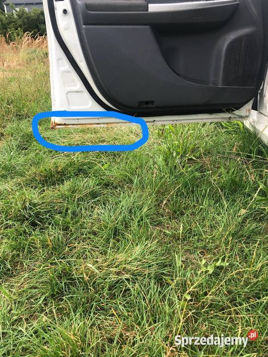 Drzwi przednie lewe Toyota Prius Plus Toyota Poznań