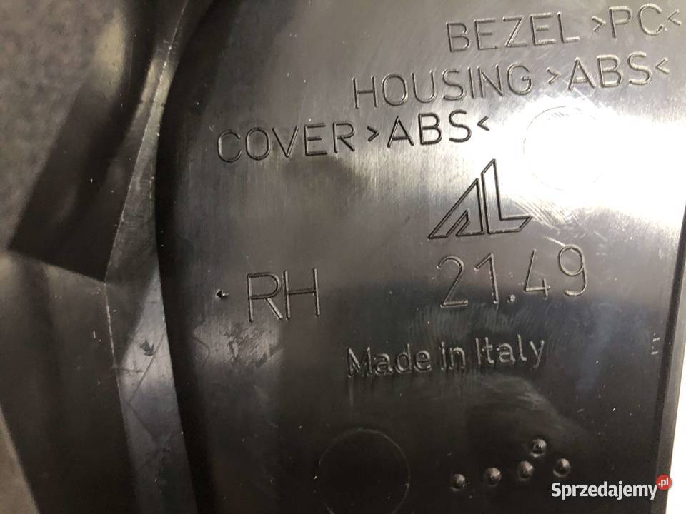 Volvo V60 II 042013122017 Lampa tylna prawa Skarżysko-Kamienna