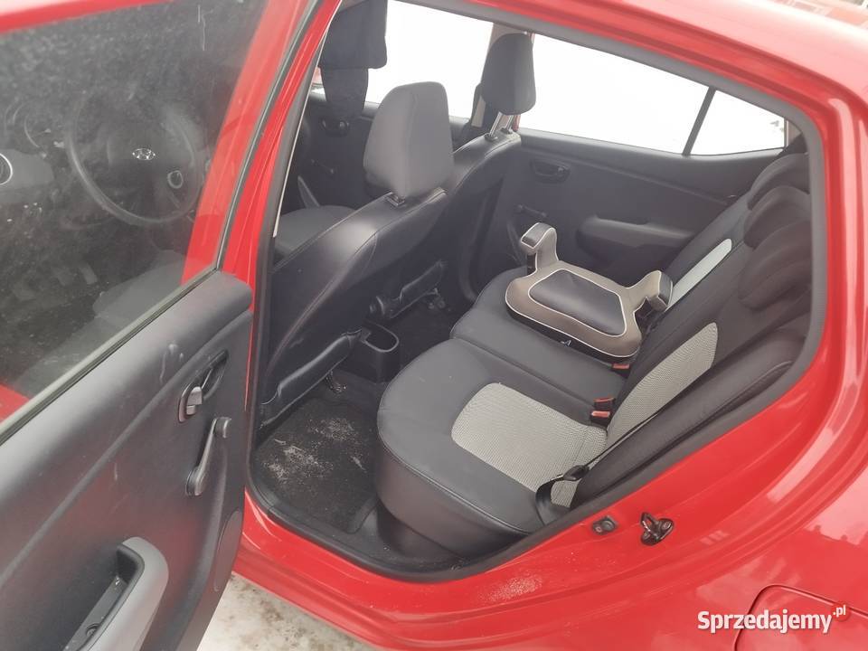 Hyundai i10 czerwony i10 Dobre Miasto