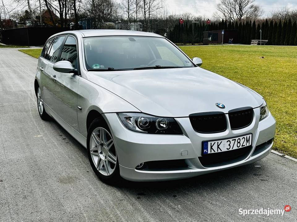 BMW 318i Touring stan serwisowany bezwypadkowy
