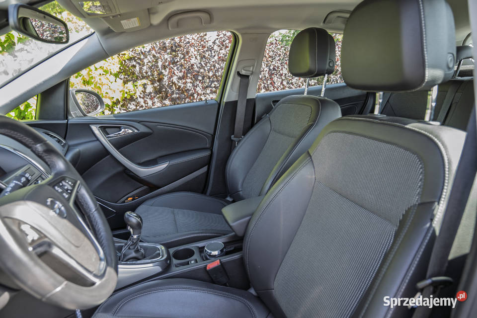 Sprzedam astra j Radom