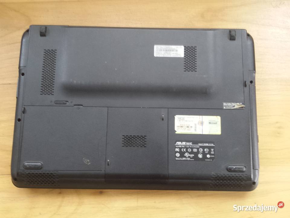 Laptopy Rzeszów sprzedam