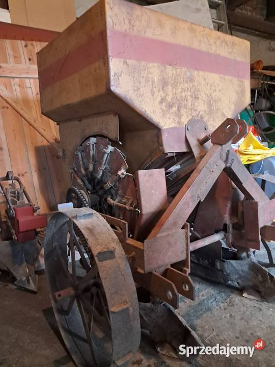 Sadzarka do ziemniaków Siewniki i sadzarki Zabłocie