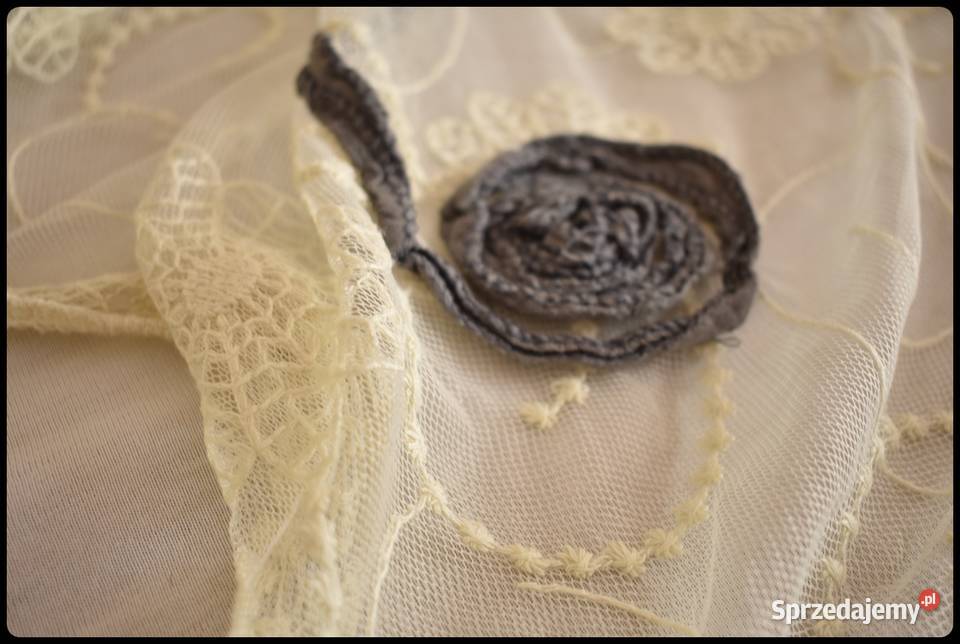 Piękna chusta szal z koronką nietypowa mazowieckie Płock