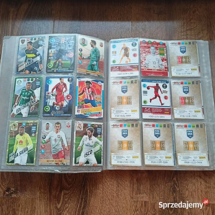 Karty piłkarskie FIFA 365 2 albumy Strzyżów