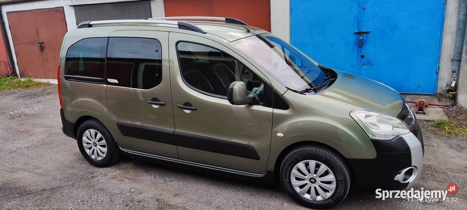 Końcówki relingu Berlingo Partner 2xprzod 1x tył osobowe Karoseria Zwoleń