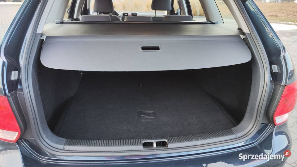 VW Golf 5 Kombi 16 LPG 2008 Oszczędny rodzinny Zwoleń