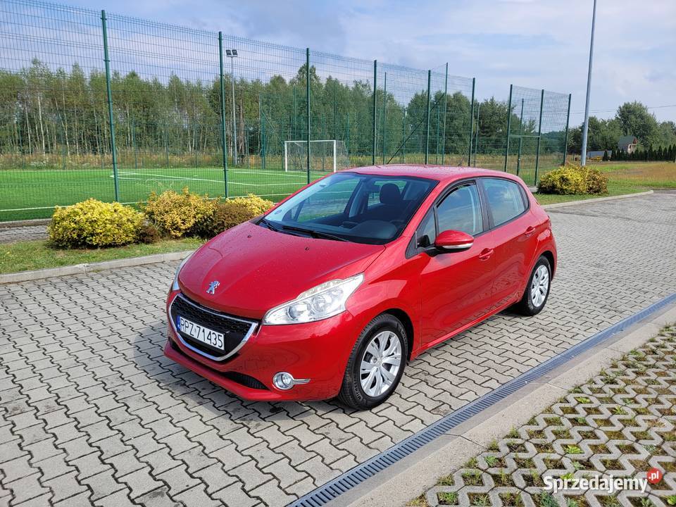 Peugeot 208 Klimatyzacja Tempomat Mały Przebieg ESP podkarpackie
