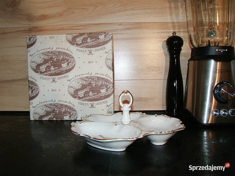 MISA NA PRZYSTAWKI De Porcelaine DArt Depuis