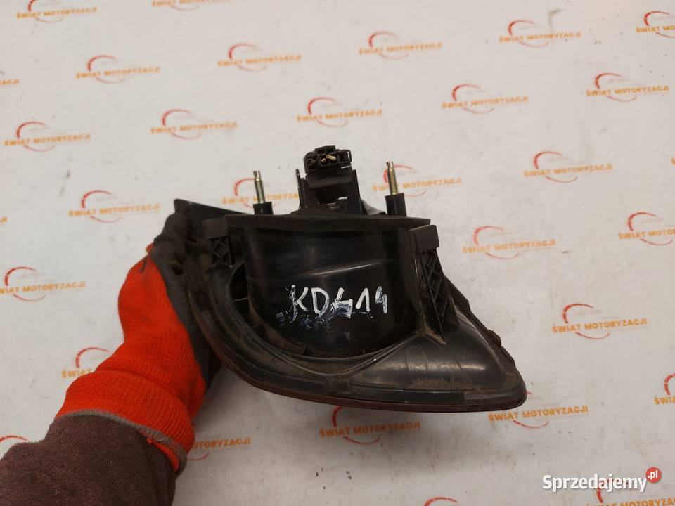 VW GOLF V PLUS 06r lampa lewa tył w klapę świętokrzyskie Kielce