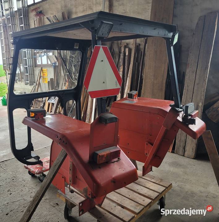 Kabina daszek MF255 opolskie Połowa