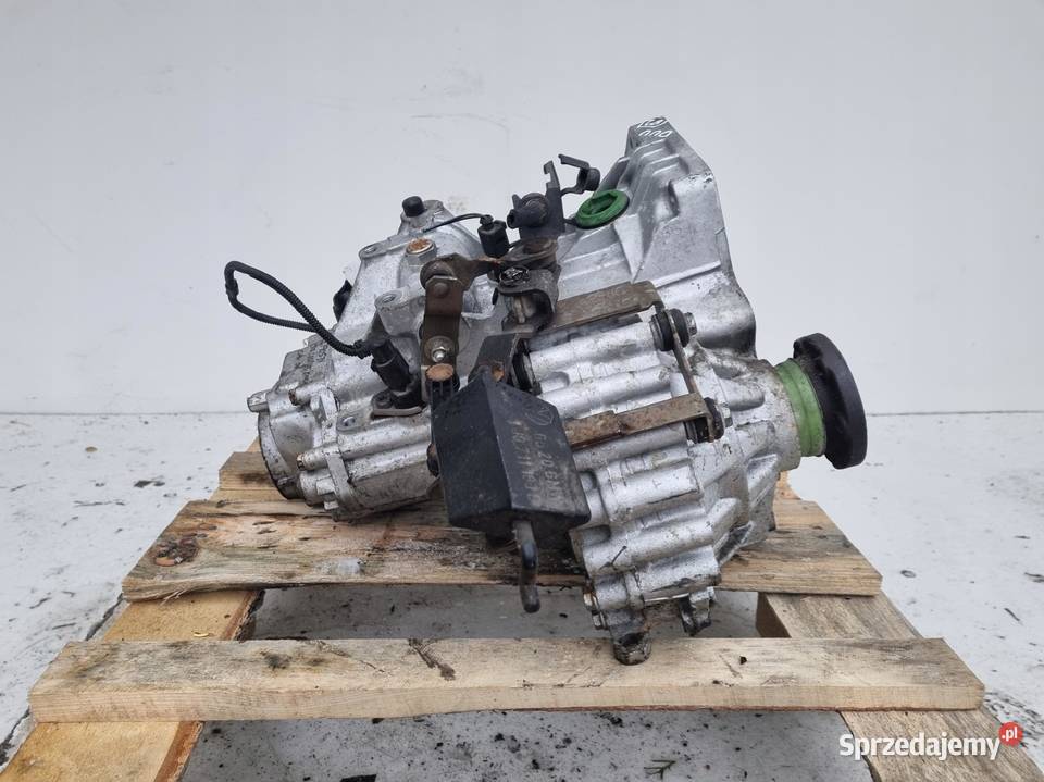 VW Golf IV 16 16V SKRZYNIA BIEGÓW DUU manualna Janów