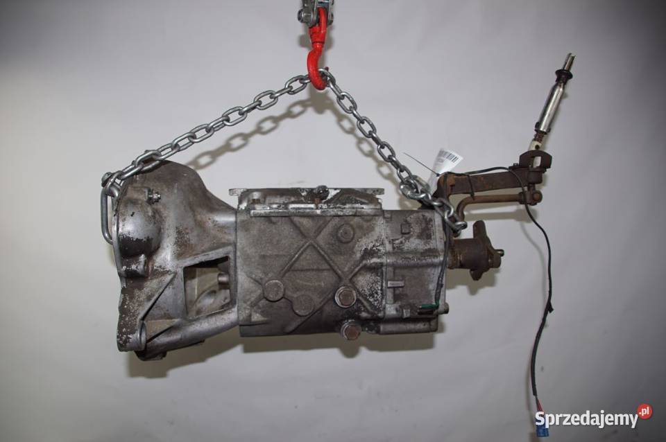 SKRZYNIA BIEGÓW VOLVO 240 osobowe Lipno